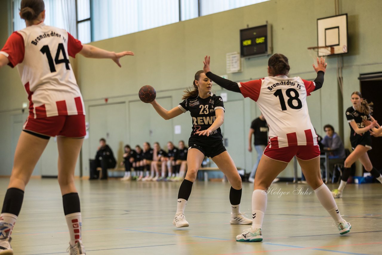 Bild 126 - wBJ SV Henstedt Ulzburg - Bramstedter TS : Ergebnis: 27:15